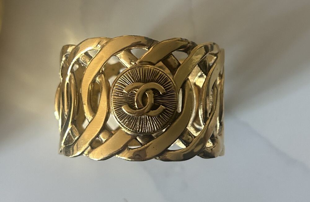 CHANEL Vintage Gold Bangle Bracelet